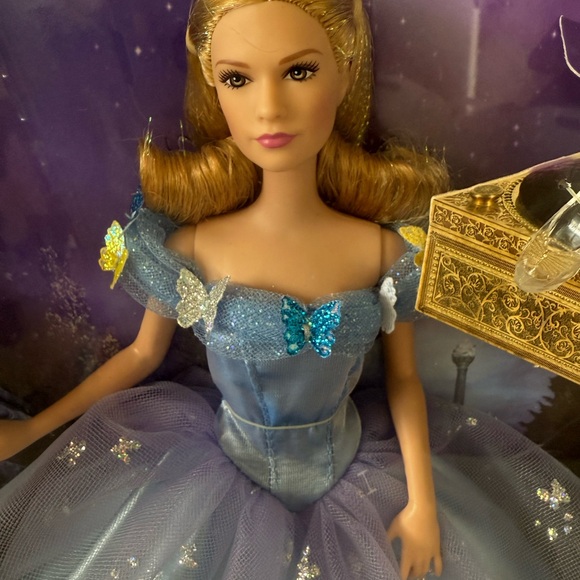Disney Cinderella Royal Ball Doll - Lavender and Blue (NIB)